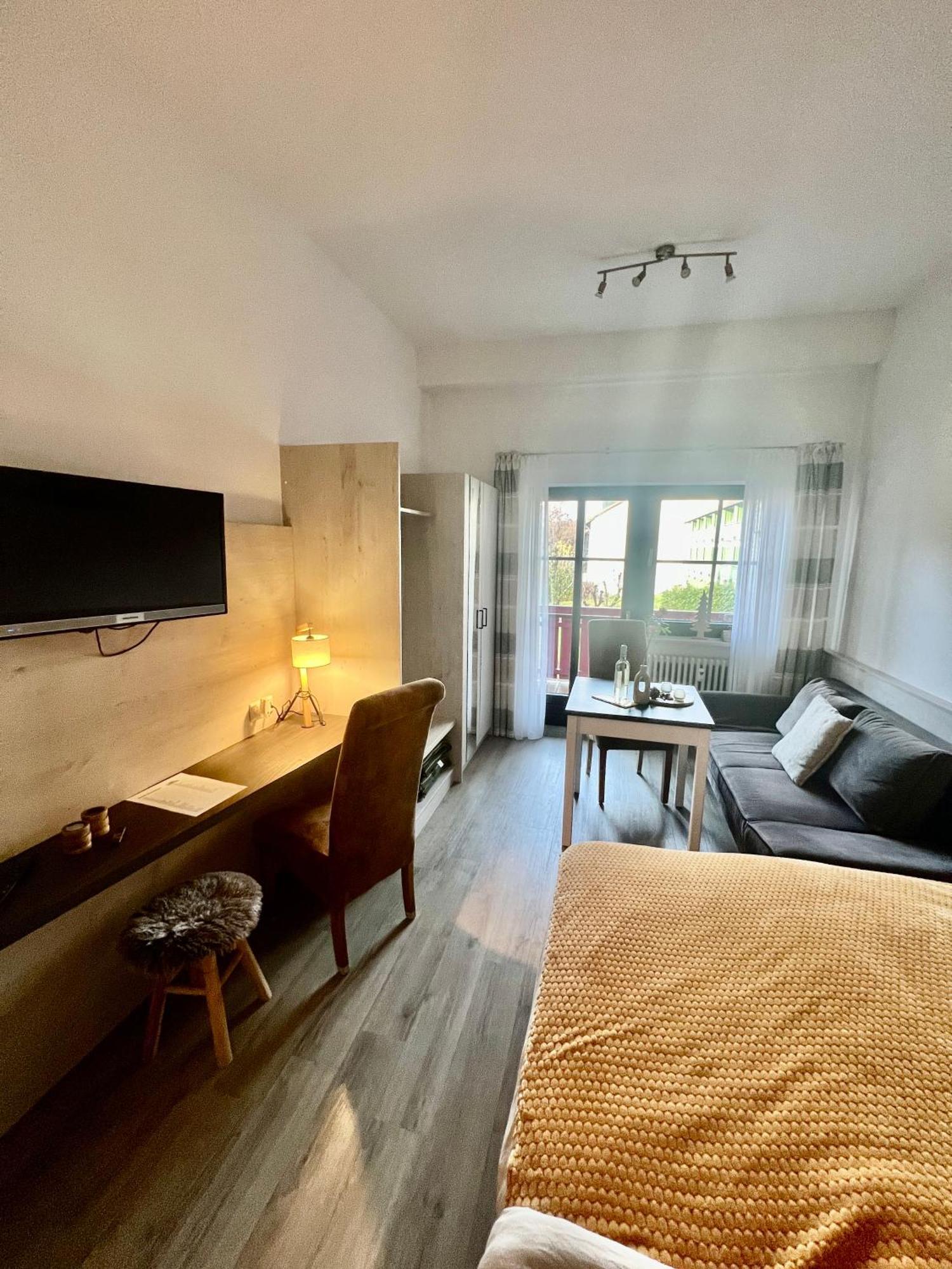 Wunderschoenes Apartment Mit Bademantelgang Zur Wohlfuehltherme Bad Griesbach  Exteriör bild